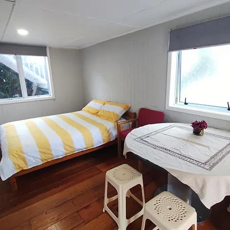 West Side Beautiful And Quiet Home Auckland Exterior photo