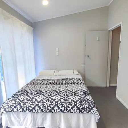 West Side Beautiful And Quiet Home Auckland Exterior photo
