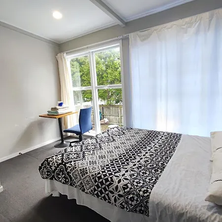 West Side Beautiful And Quiet Home Auckland Exterior photo